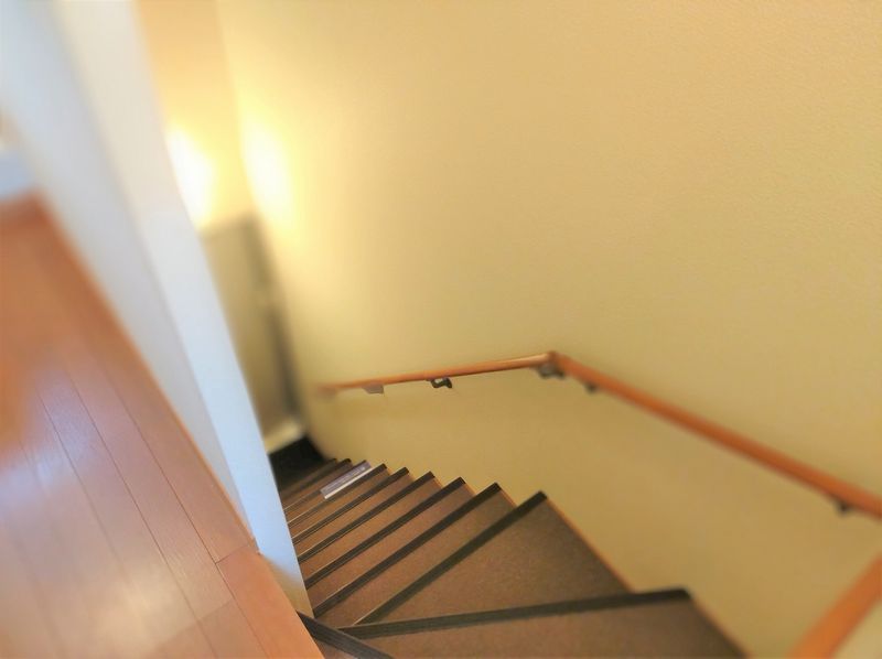 レオパレスサンモリッツ 玄関