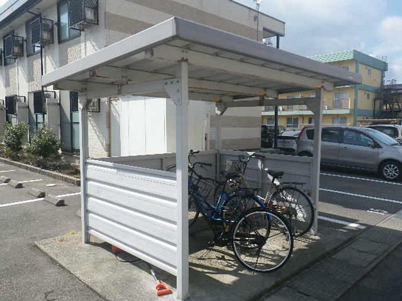 レオパレスエスポワール白山 共用部分