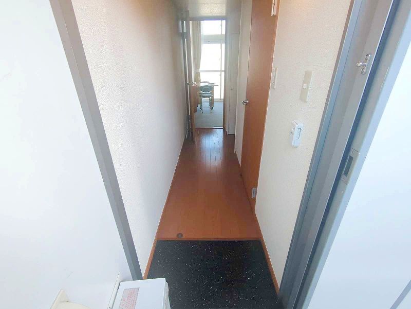 leopalace Aurora Entrance