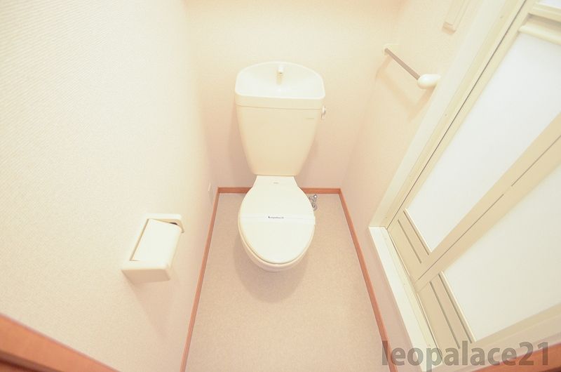 レオパレスＳｕｎｎｙＨｏｍｅｓ トイレ