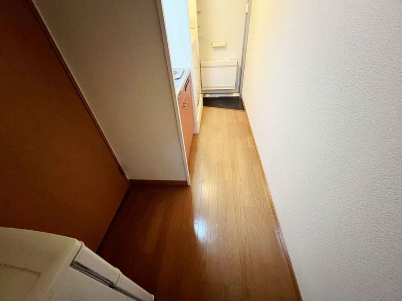 レオパレスサンシャインⅡ 玄関