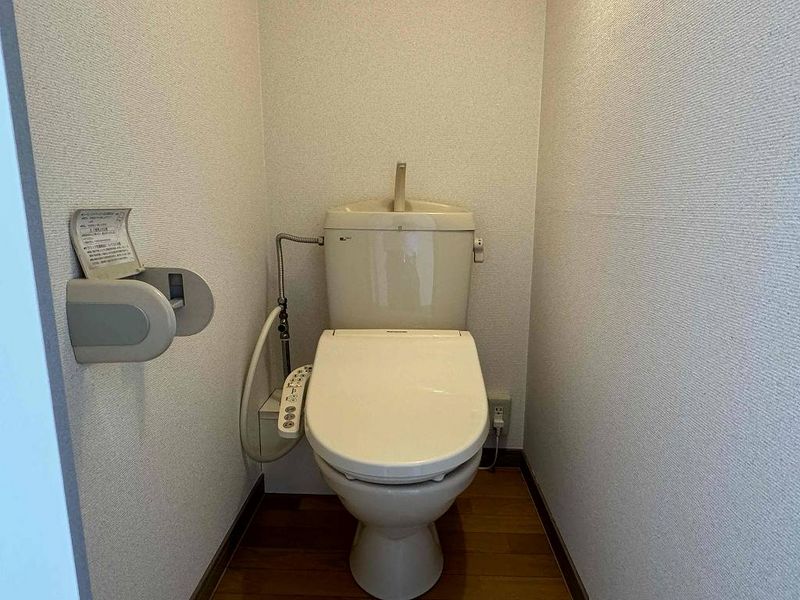 レオパレス二の宮Ａ トイレ
