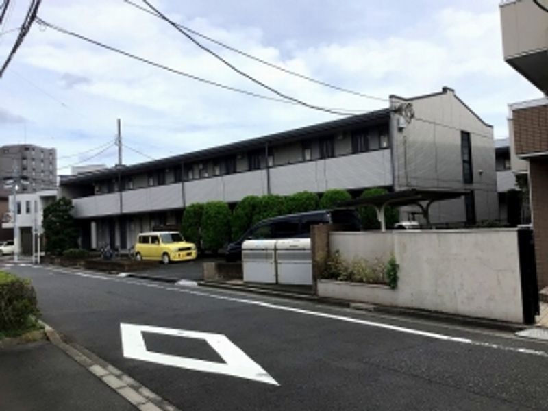 レオパレスメイプルハイム高野台１号館 外観