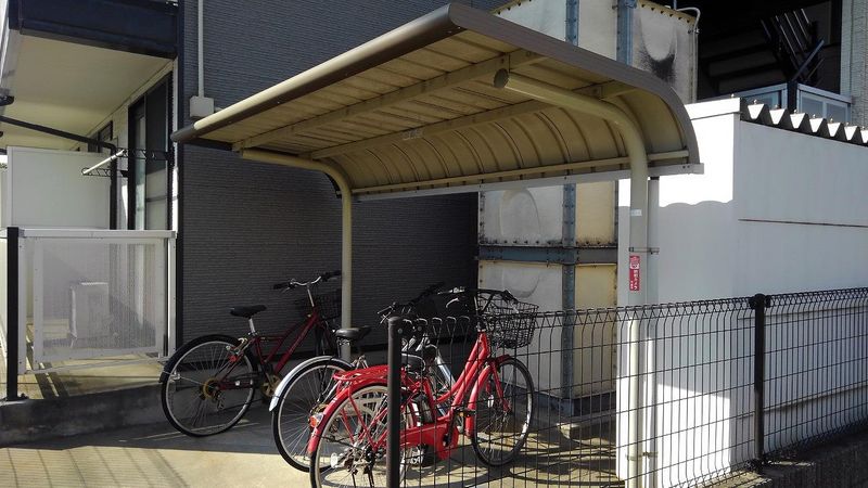 レオパレスタケシン 共用部分