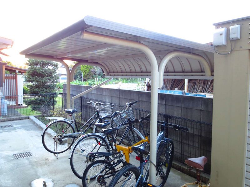 レオパレスシュトラール 共用部分