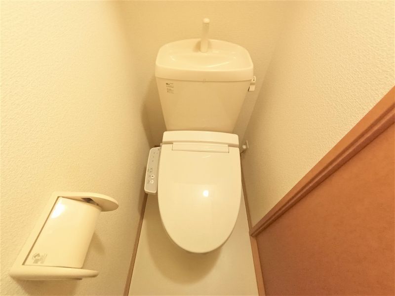 レオパレスサンガ トイレ