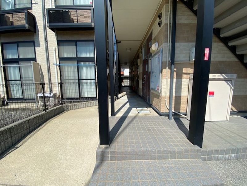 レオパレスツーリーフ 共用部分