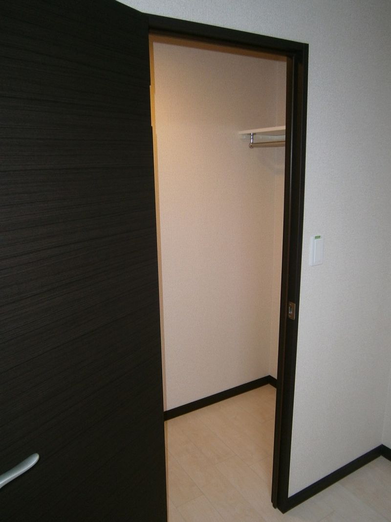 レオネクストフィオーレ奥戸 収納