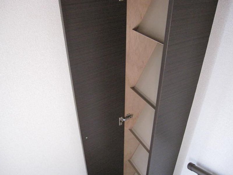 レオネクストアーバン南福島 収納