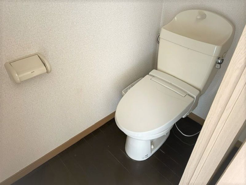 レオパレス向田 トイレ