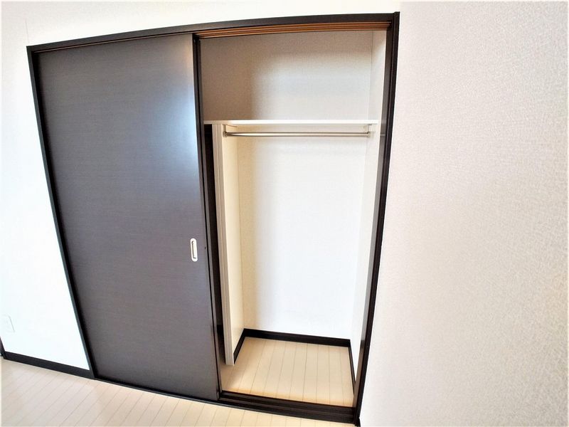 レオネクストセレーネ 収納