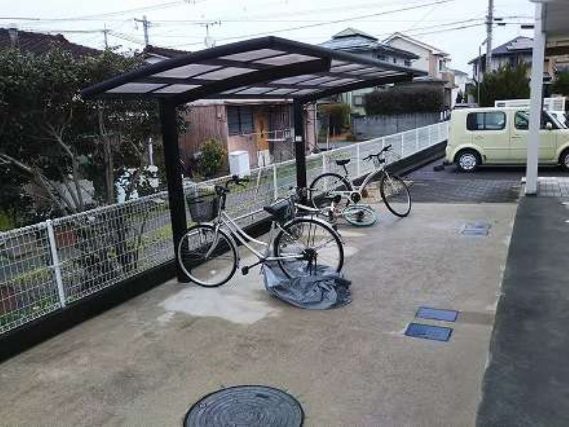 レオパレス牛島 共用部分