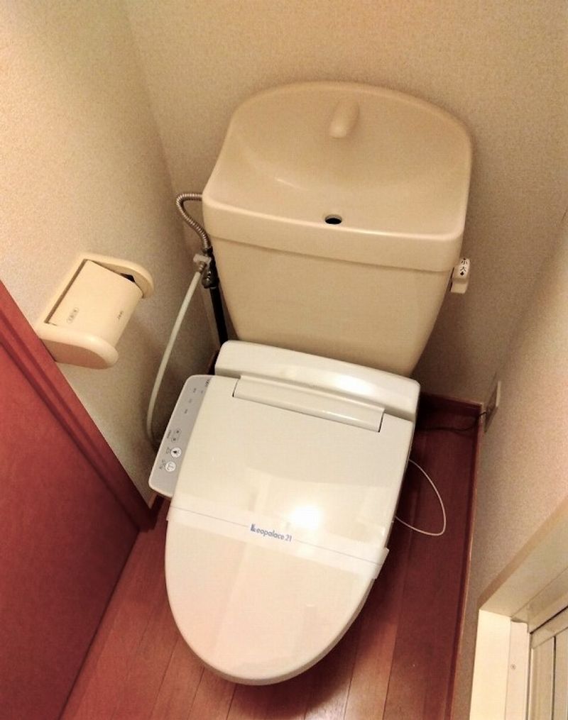 レオパレスキャピタルハイツ トイレ