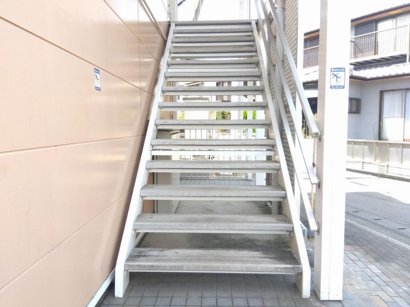 レオパレスシャルマン 共用部分