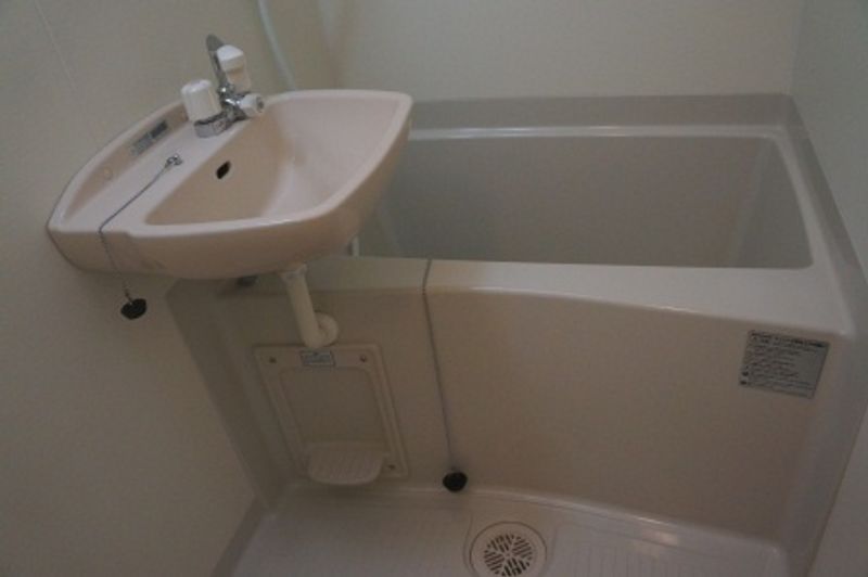 leopalace Courage Bathroom