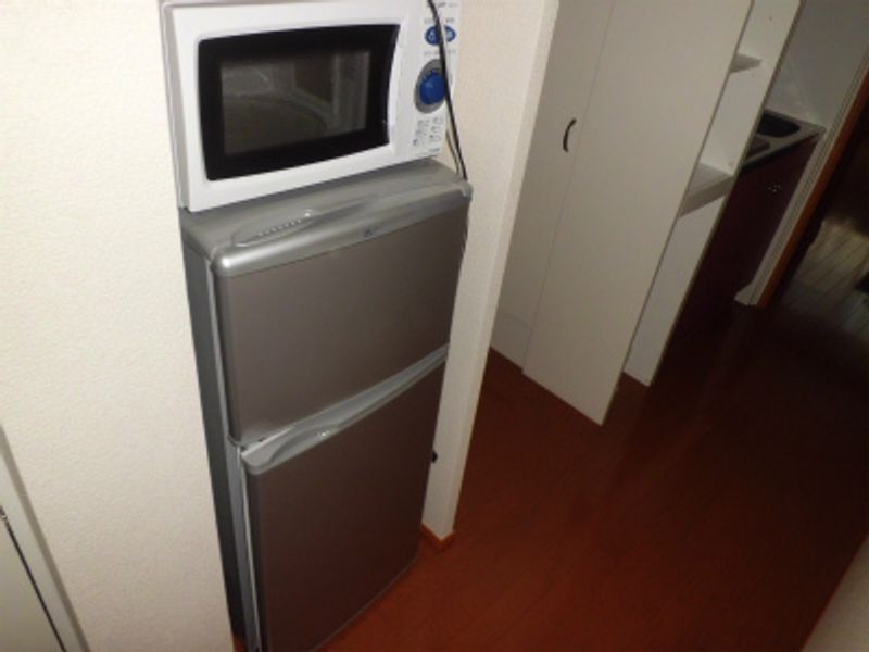 レオパレスフレンドマーチ その他