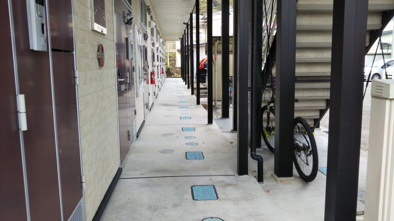レオパレスコーポ入江 エントランス