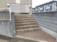 レオパレスよしたけ エントランス