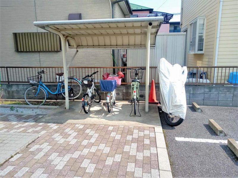 レオパレスジュネスドミール 共用部分
