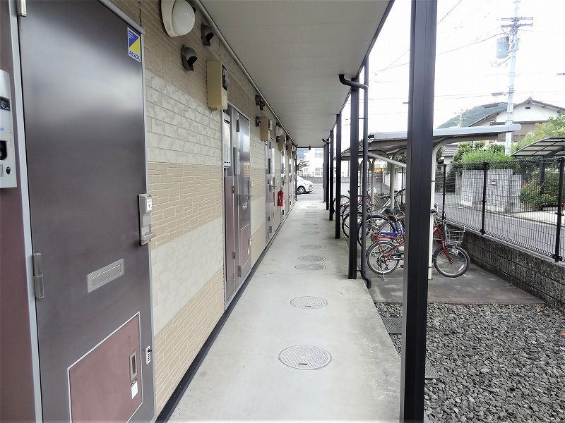 レオパレスステラ三條 共用部分
