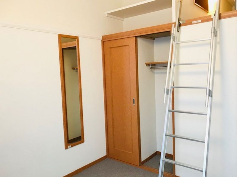 レオパレスボーリユトトロ 収納