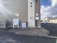 LEONEXT Atlas Taka Lối vào