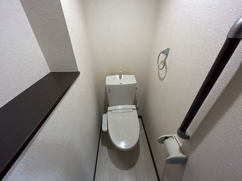 LEONEXT Brown Heights Nhà vệ sinh