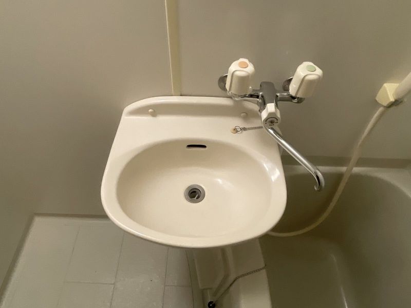 レオパレスルミエール 洗面台