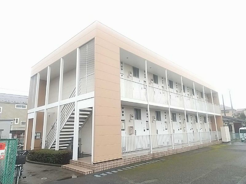 レオパレスグレイス 外観