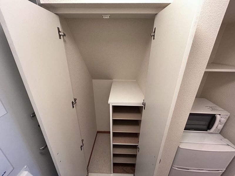 レオパレストランタン その他