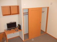 レオパレス南円山 収納