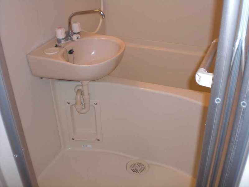 leopalace Hakusan II Bathroom