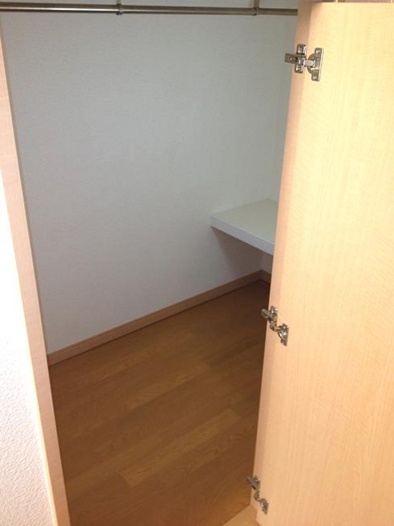 レオパレスグリーンバレー内谷 収納