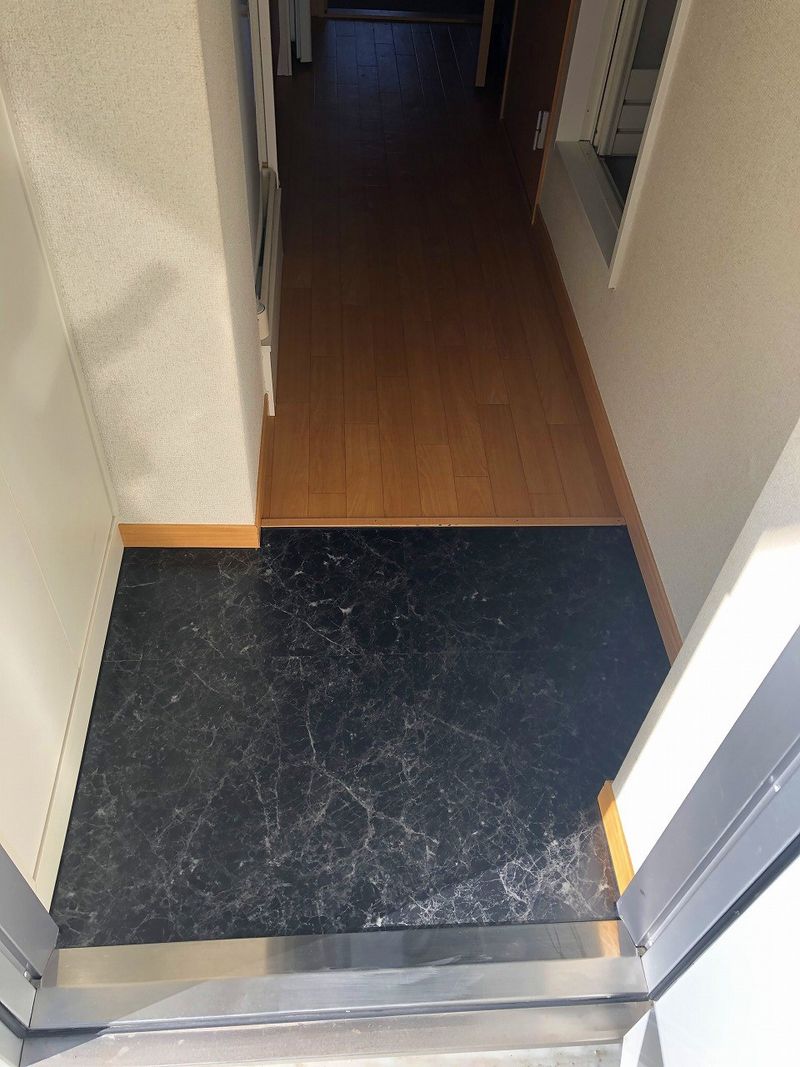 レオパレス東千葉 玄関