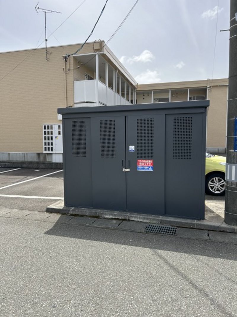 レオパレスフローラ 共用部分