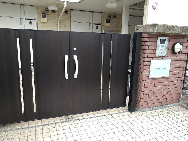 レオパレスフロントコート セキュリティ