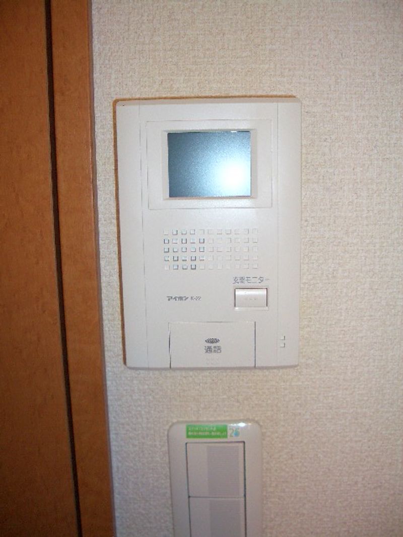レオパレスＫＡＭＥＬＥＯⅡ　 セキュリティ