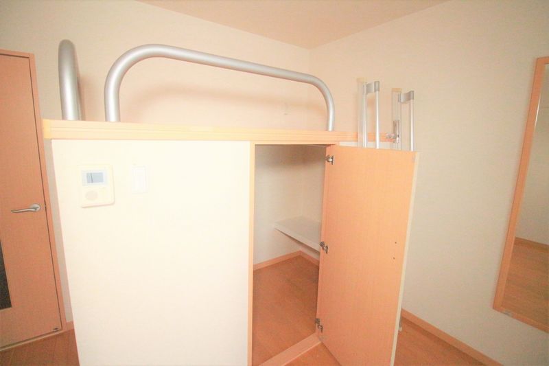 leopalace Livre Storage