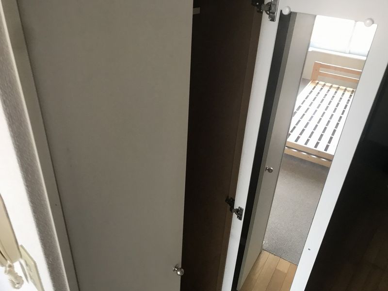 レオパレスフローラ 収納