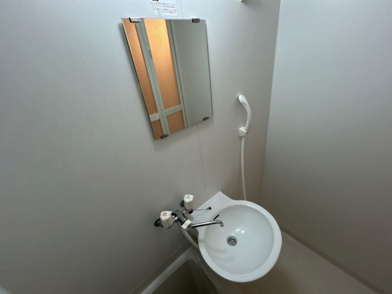 レオパレス西羽貫 洗面台