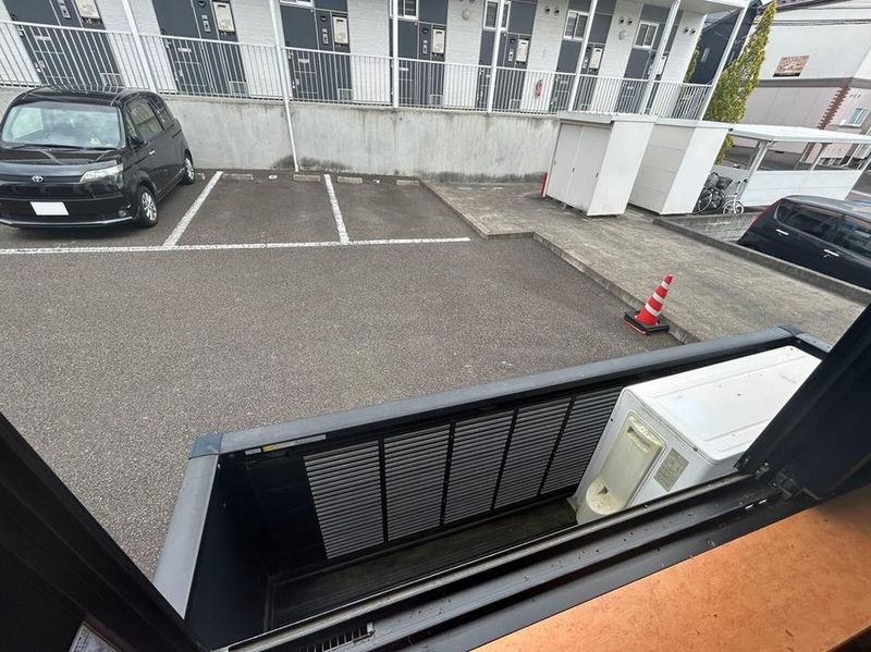 レオパレスエクセル歩坂町Ⅱ バルコニー