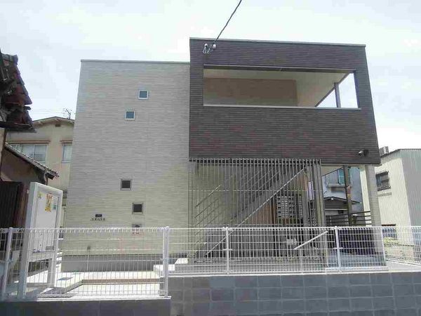 CLEINO Uzu House外观