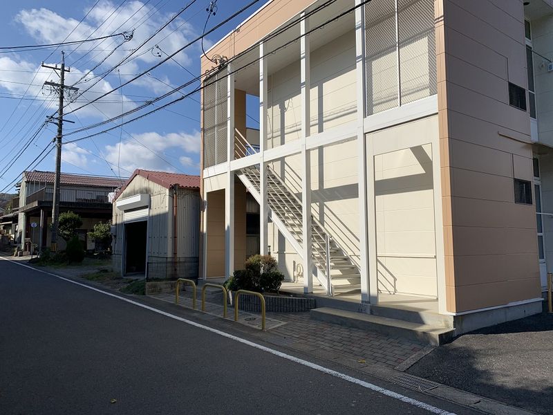 レオパレスベルヴィ北丘 外観
