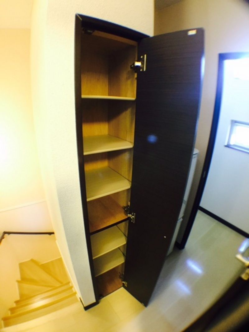 レオネクストスペンド 収納
