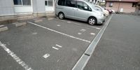 レオパレス志徳 駐車場