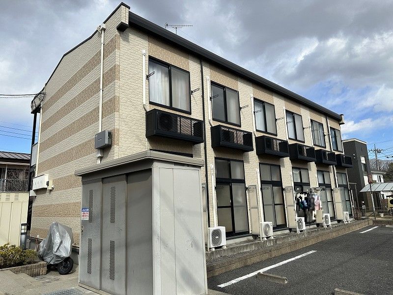 レオパレス中戸祭２ バルコニー