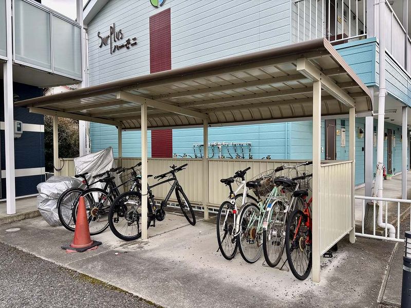 LEONEXT Anetos Ryojima Shared spaces