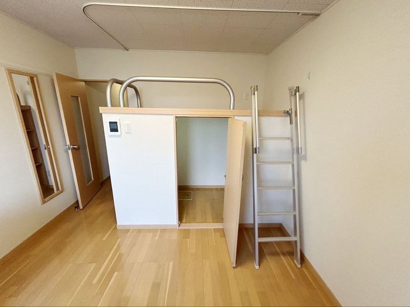 レオネクストクラインガルテン 収納