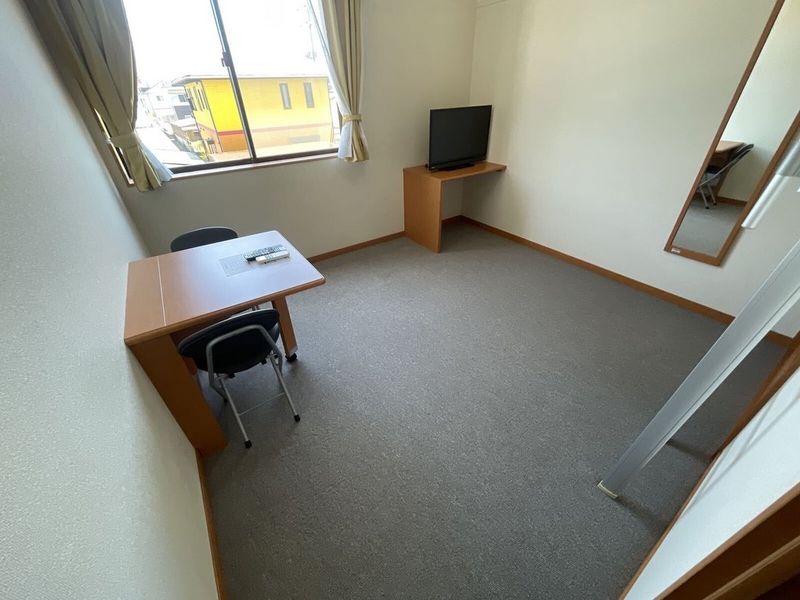 レオパレスエスポワール戸板Ⅱ 居間