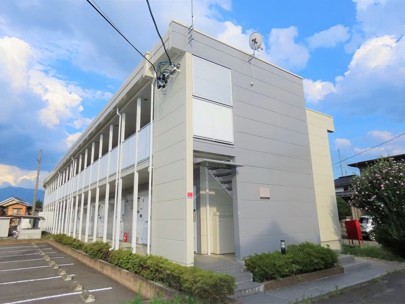 レオパレスエバーグリーン 外観